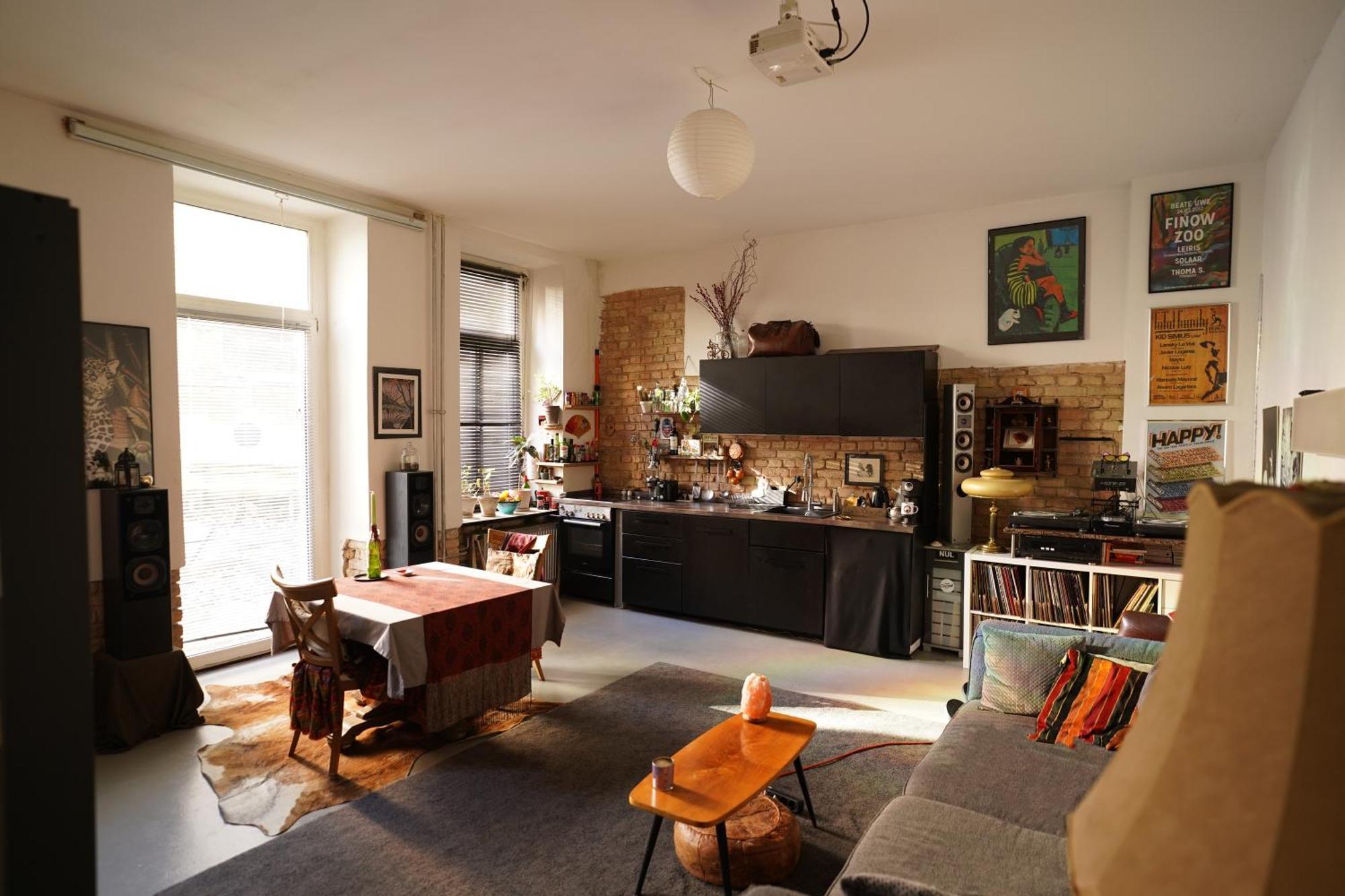 Cozy And Quiet Loft With Private Garden In A Lively Neighbourhood * Berlijn